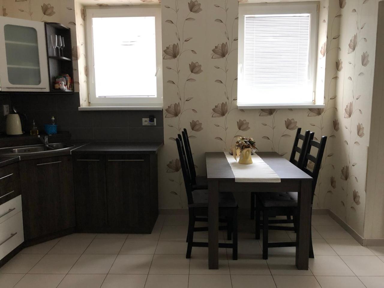 Apartmany Diana Dunajská Streda Exterior photo